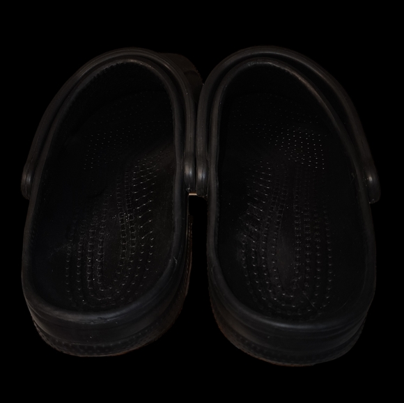 Crocs Endeavor Black Slip on Clogs Men's Casual Comfortable Everyday Closed Toe - Picture 3 of 4